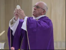 Papa Francisco na Missa na capela da Casa Santa Marta.