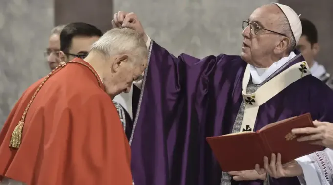 PapaFrancisco_MiercolesCeniza2018_VaticanMedia.jpg ?? 