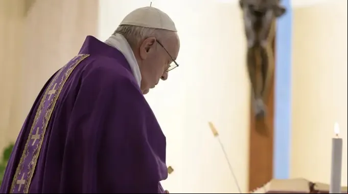 PapaFrancisco_MisaCasaSantaMarta_Oracion_23marzo2020_VaticanMedia.jpg ?? 