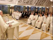Papa Francisco em capela da Casa Santa Marta.
