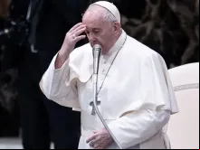 Papa Francisco em oração