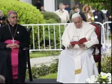 Papa Francisco no encontro com os jovens da Macedônia do Norte.