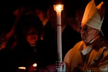PapaPascua2018Cirio_DanielIbanez190419.jpg
