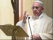 Papa em Santa Marta.