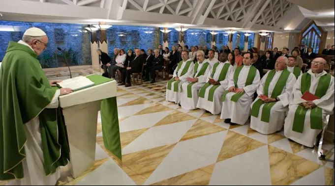 PapaSantaMarta28SeptiLOsservatore.jpg ?? 