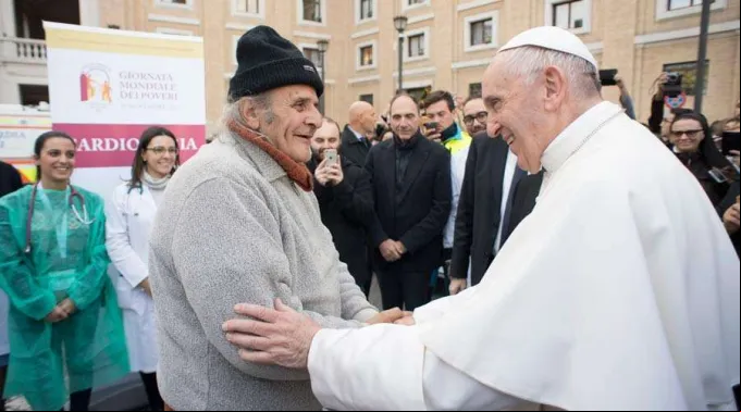 PapaYPobresHospitalCAmpJMP17OSserrvatoreR.jpg ?? 