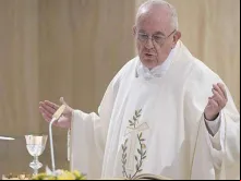 Papa em Santa Marta.