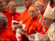 Papa Francisco com cardeais