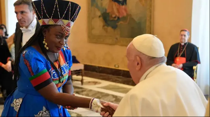 Papa_mujeres_Vaticano_VM_1.jpg ?? 