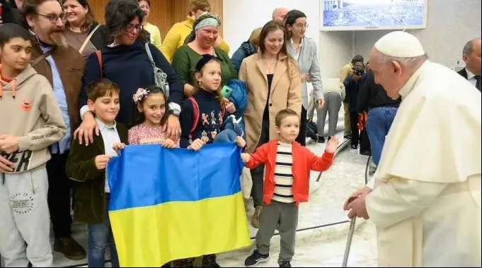Papa_ninYos_ucranianos_vaticano_audiencia.jpg ?? 