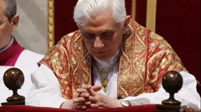 Papa_rezando.jpg ?? 