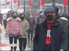 Pessoas com máscaras cirúrgicas na China. Créditos: EWTN Noticias