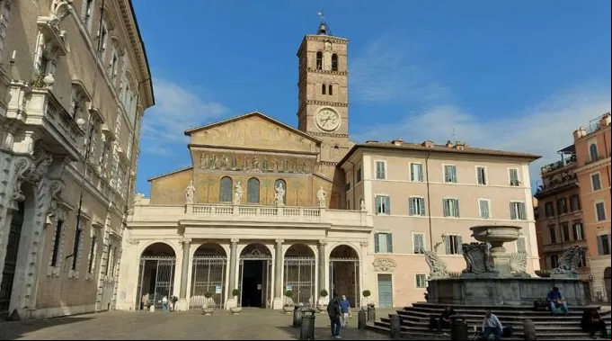 Plaza_SantaMaria_InTrastevere_25052020_MercedesDeLaTorre_ACIPrensaEWTN.jpg ?? 