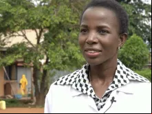 Irene Kyamummi, vencedora do prêmio Harambee 2020. Crédito: Harambee ONGD