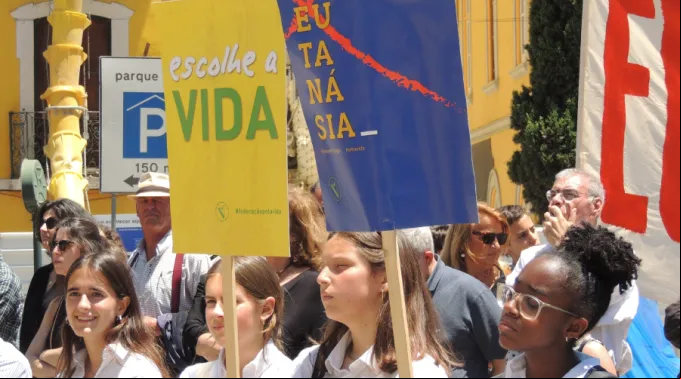 Presidente-de-Portugal-promulga-lei-da-eutanasia_FacebookFPV.jpg ?? 