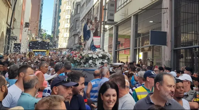 Procissao-Nossa-Senhora-Navegantes-Porto-Alegre-2023.jpg ?? 