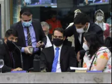 Deputados durante votação do projeto Ceará Educa Mais.
