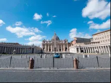 O Vaticano.