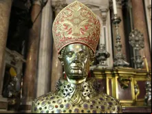 Imagem de São Januário na Catedral de Nápoles.