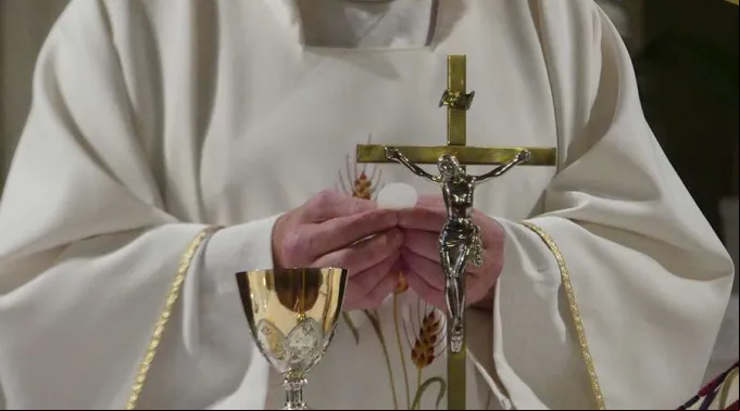 SacerdoteMisa-Pixabay-17032020.jpg ?? 