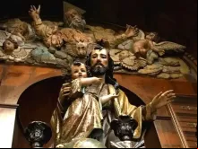 Imagem de São José e do Menino Jesus na igreja de São Pedro, em Lima (Peru). Crédito: David Ramos