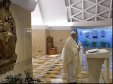 Papa na Missa.