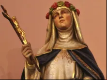 Imagem de santa Rosa de Lima em uma igreja em Ohio, EUA