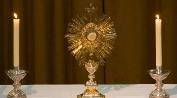 Santisimo_FlickrLawrenceOPCC-BY-NC-ND-2.0_231115_1.jpg ?? 