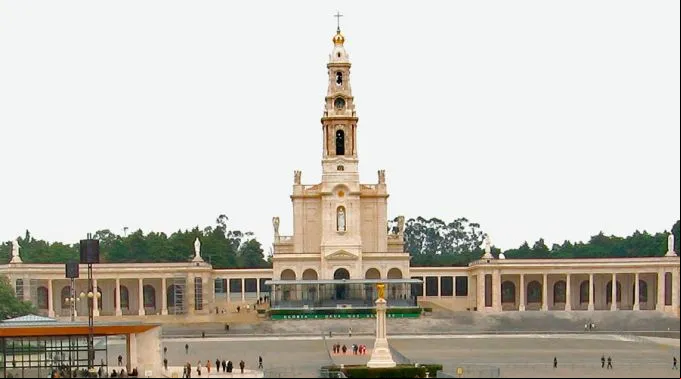 SantuarioFatima_WikipediaAndreasTrepteCC-BY-SA-2.5_120515.jpg ?? 