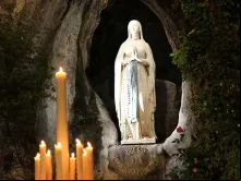 Virgem de Lourdes.