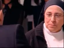 Irmã Lucía Caram em “Chester in love”. Captura Youtube.