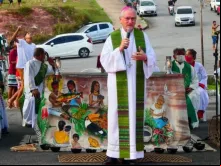 Dom Leonardo Steiner celebra missa amazônica pela Casa Comum em Manaus