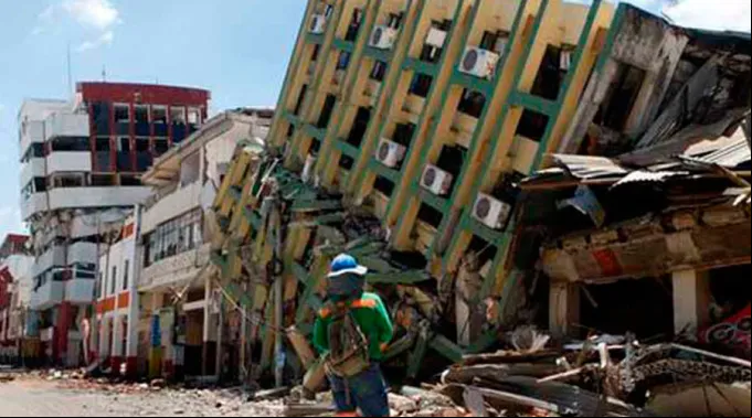TerremotoEcuador_Twitter_CiudadCCS150616.jpg ?? 