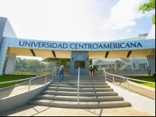 Fachada da Universidade Centro-Americana (UCA) da Nicarágua
