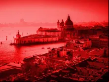 O vermelho dos mártires iluminará Veneza.