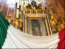 Imagem original da Virgem de Guadalupe em seu Santuário na Cidade do México.
