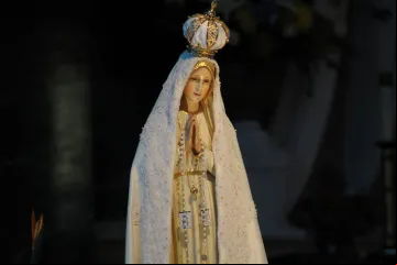 VirgenFatima_FlickOurLadyOfFatimaInternationalPilgrimStatueCC_BY_SA_20_110417.jpg
