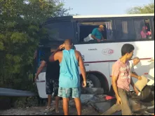 Acidente com romeiros de Alagoas na BR 316.