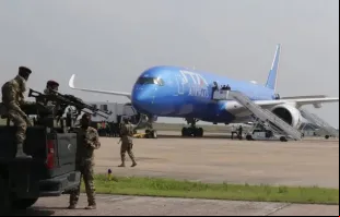 Imagem do avião que leva o papa Francisco