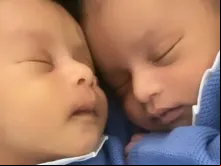 Os gêmeos Julen e Jailen foram resgatados do aborto