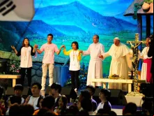 Papa Francisco no encontro com jovens da Ásia 