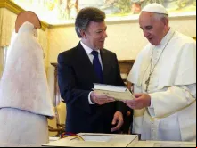 O Papa e o Presidente Santos